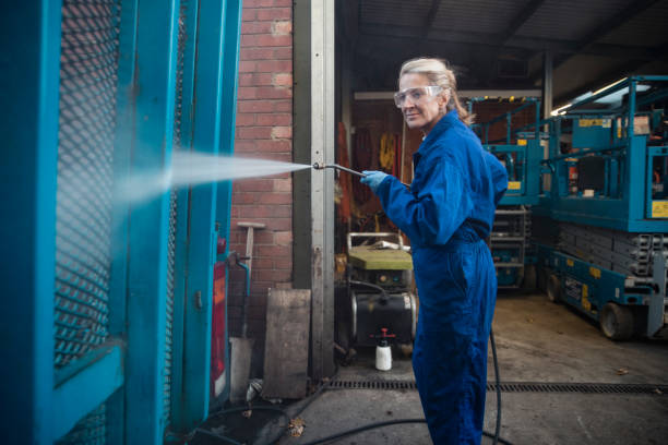 Best Oil and Grease Removal from Surfaces in Calvert, TX